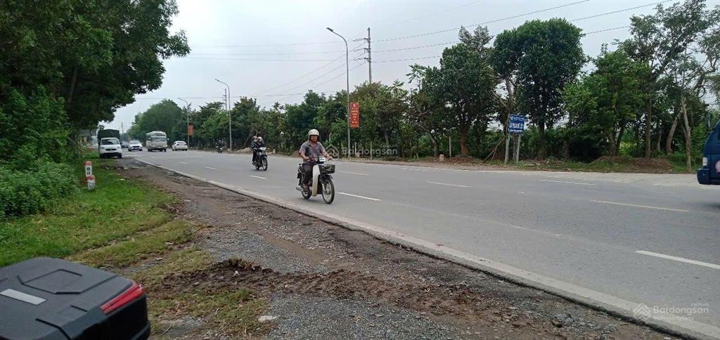Chính chủ cần bán nhanh 44.6m2 lô góc 2 mặt tiền, phúc thọ, hà nội