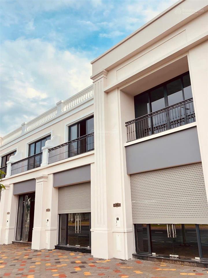 Shophouse  6.7 tỷ  mặt đường duy nhất tại vinhomes vũ yên.