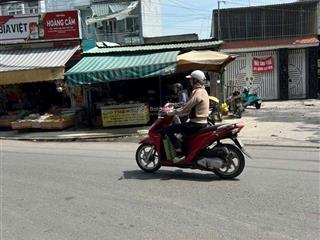 Mặt tiền đường trịnh thị miếng nhựa 20m thới tam thôn hóc môn giáp q12 giá cực rẻ dt6mx45m 11 tỷ