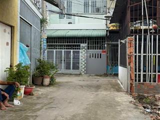Bán đất ở thổ cư xay dựng ngay gần chợ đông thạnh hóc môn 6mx17m đường bê tông thông 5m giá 3,1ty