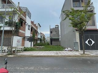 Đón đầu ga metro thủ thiêm long thành chuẩn bị thi công, đất q9 (cũ) giá tốt, sổ riêng.