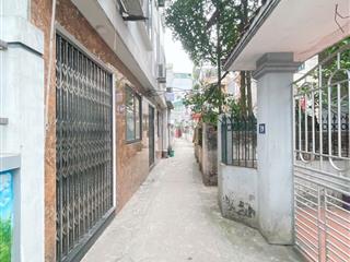 5 tỷ hơn có nhà đẹp thượng thanh việt hưng  long biên 30x 5 tầng full nội thất  oto gần ngõ thông