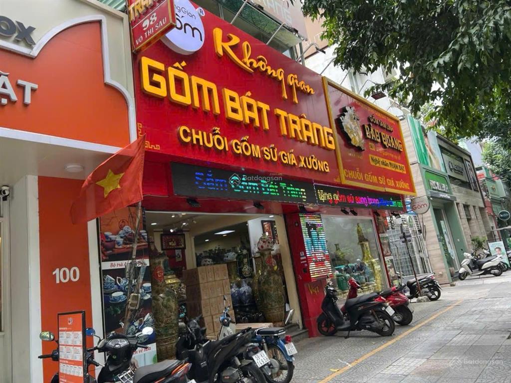 Bán góc 2mtkd võ thị sáu phường tân định, ngay hai bà trưng, ngang 9,8m chỉ 388tr/m2
