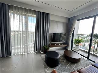 Bán căn duy nhất 2pn góc có 3 ban công, 3 mặt thoáng gặp ngay chính chủ chốt cọc, compass one