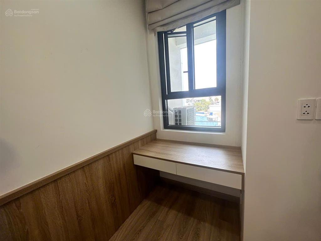 Căn 2pn 78m2 view hồ bơi đẹp  nhà mới giảm mạnh 300 triệu tại compass one   0922 555 ***