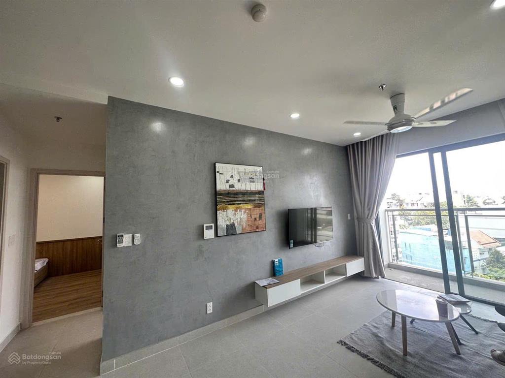 Căn 2pn 78m2 view hồ bơi đẹp  nhà mới giảm mạnh 300 triệu tại compass one   0922 555 ***