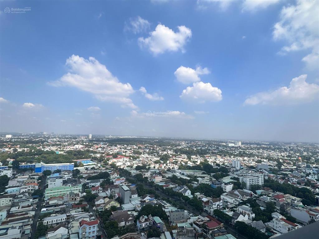 Căn 2pn 68m2 tầng cao view đẹp giảm mạnh 400 triệu sổ hồng sẵn bán gấp happy one central 0922 555 ***