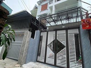 Bán nhà phố thạch cầu long biên. 70m, 4 tầng . giá 8 tỷ 2. nhà dân xây. full nội thất . bán nhà