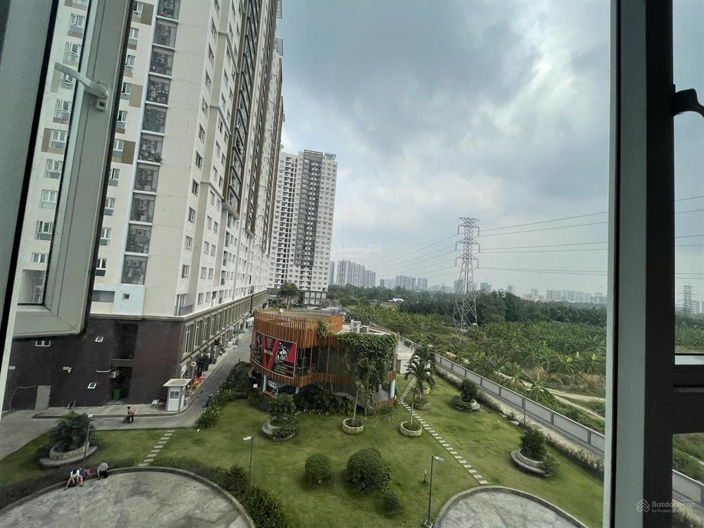 Bán căn 73m2 giá 3tỷ250 view đẹp