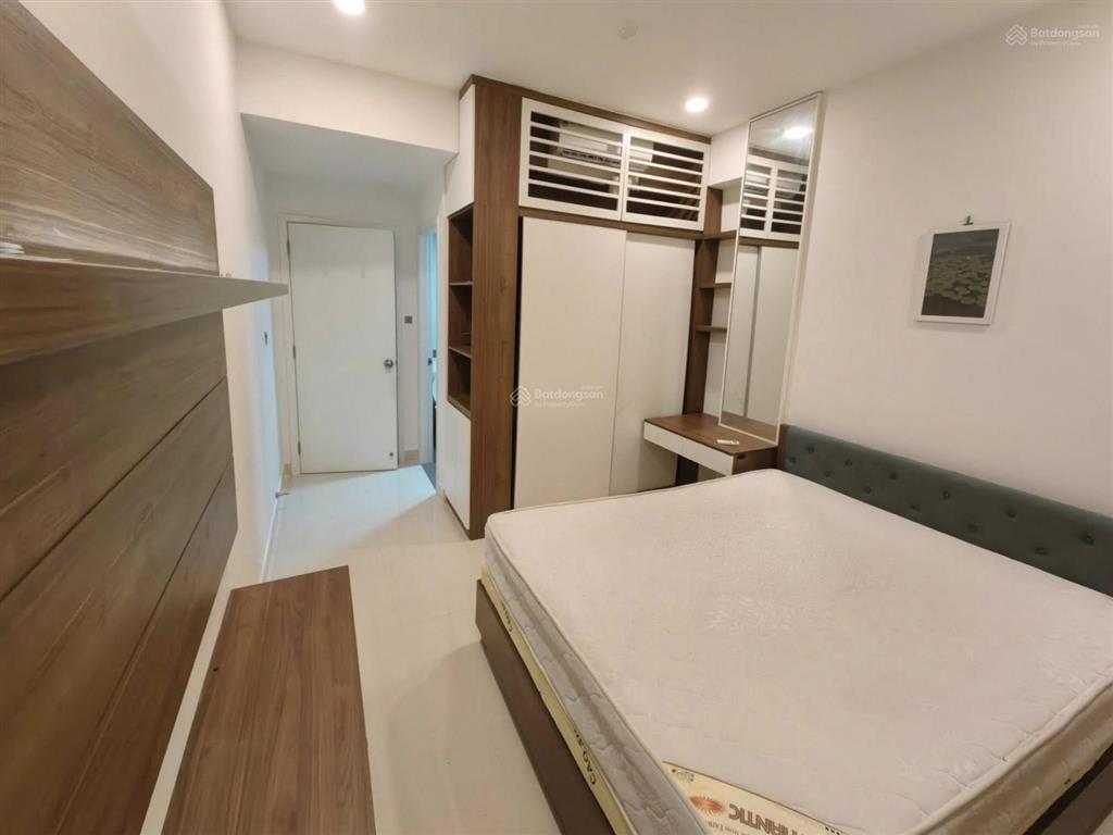Bán căn 73m2 giá 3tỷ250 view đẹp