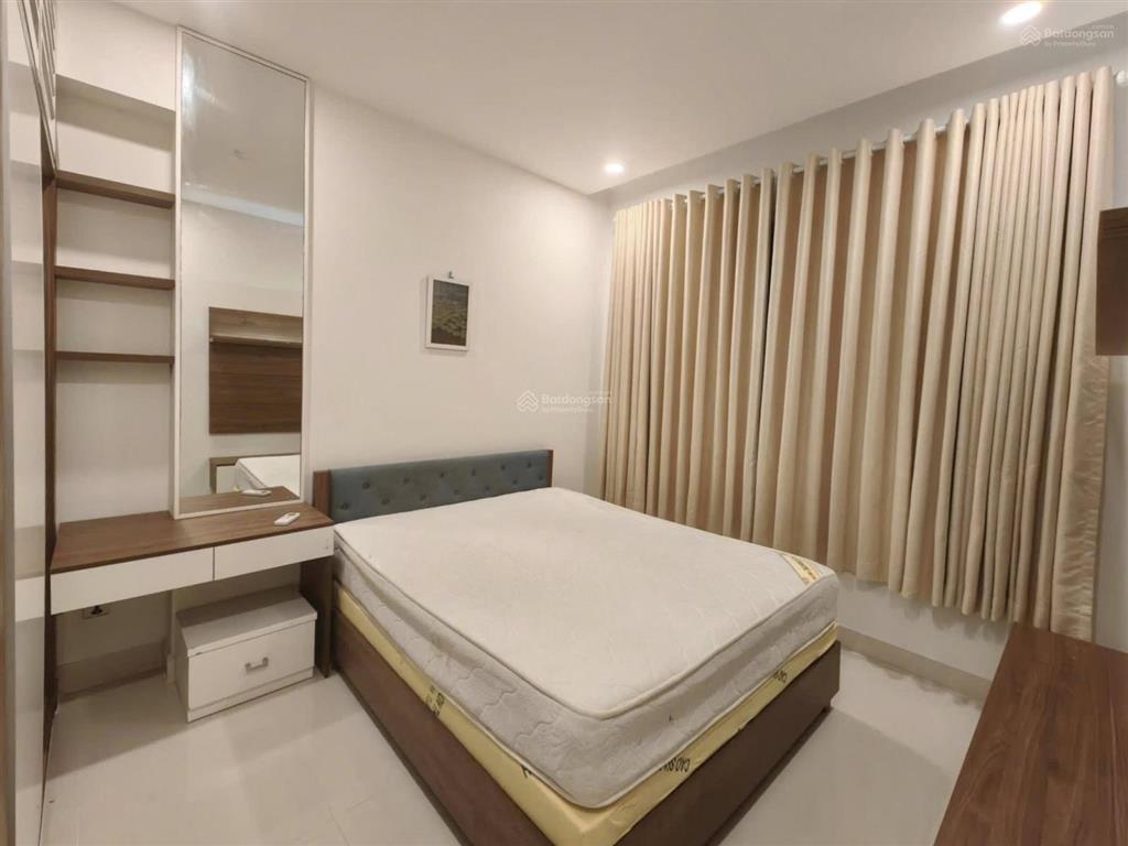 Bán căn 73m2 giá 3tỷ250 view đẹp