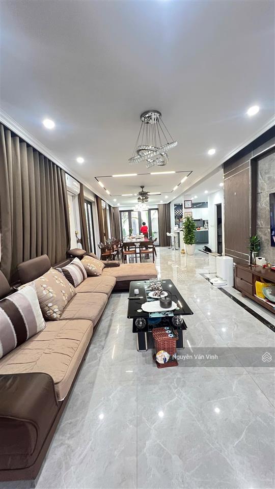 Biệt thự đã hoàn thiện full nội thất có sổ đỏ khu mê linh anh dũng dương kinh. giá quá tốtp