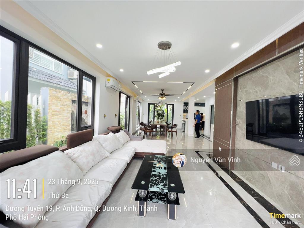 Biệt thự 180m2 * 3 tầng hoàn thiện full nội thất có sổ đỏ ngay mê linh anh dũng cần bán gấp