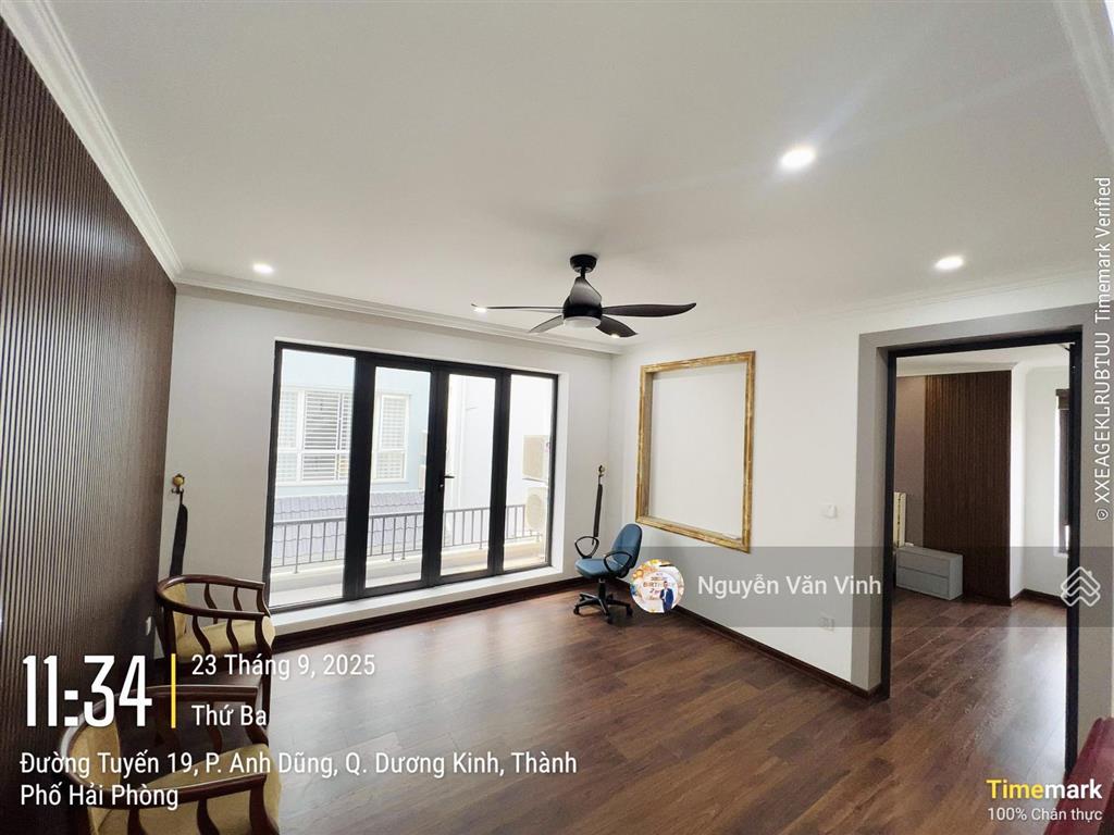 Biệt thự 180m2 * 3 tầng hoàn thiện full nội thất có sổ đỏ ngay mê linh anh dũng cần bán gấp