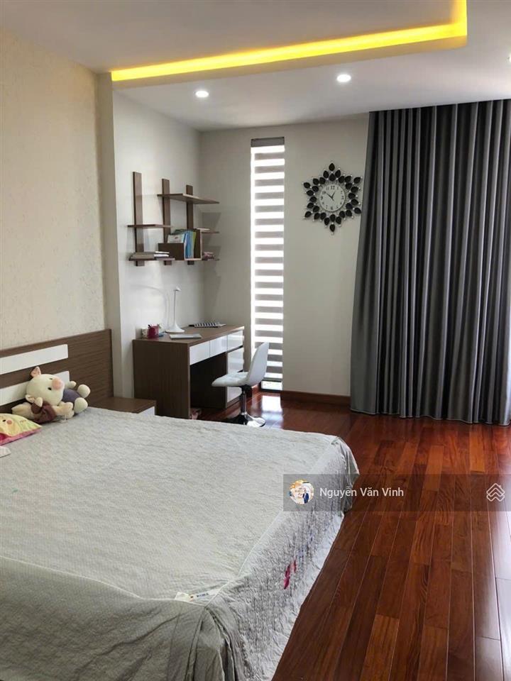 Bán nhà đẹp lô 26 lê hồng phong. dân xây độc lập 82,5m2 * 6 tầng thang máy