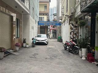 Nhà đẹp 55m2 * 4 tầng oto vào nhà ngay quán nam lê chân