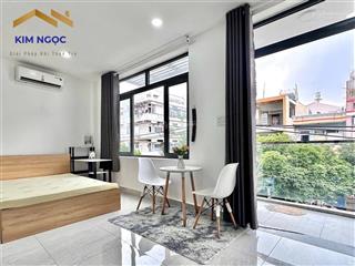 Căn hộ full nội thất  ban công ngay phan văn trị  emart  nguyễn thái sơn