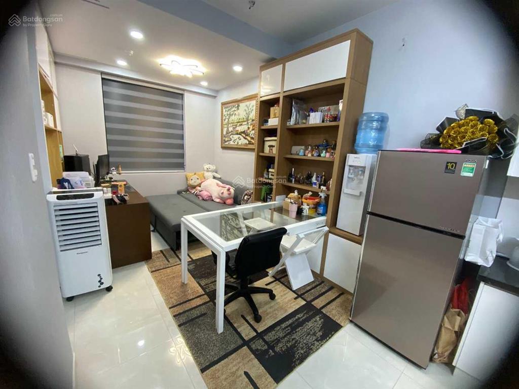 Cho thuê căn hộ saigon intela 2pn chỉ 6triệu/tháng có máy lạnh