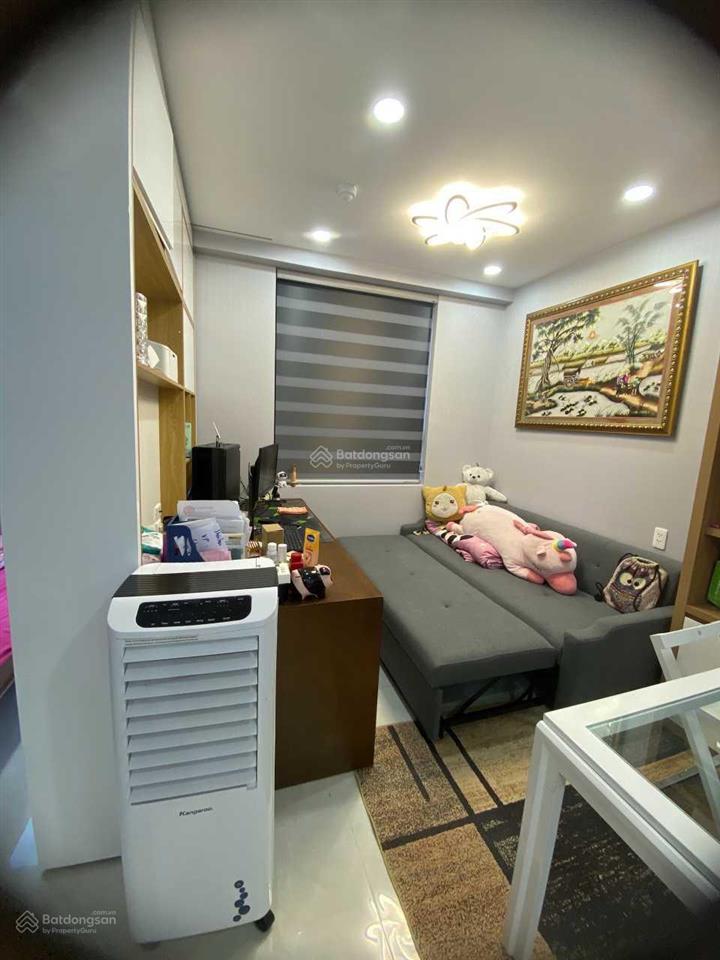 Cho thuê căn hộ saigon intela 2pn chỉ 6triệu/tháng có máy lạnh