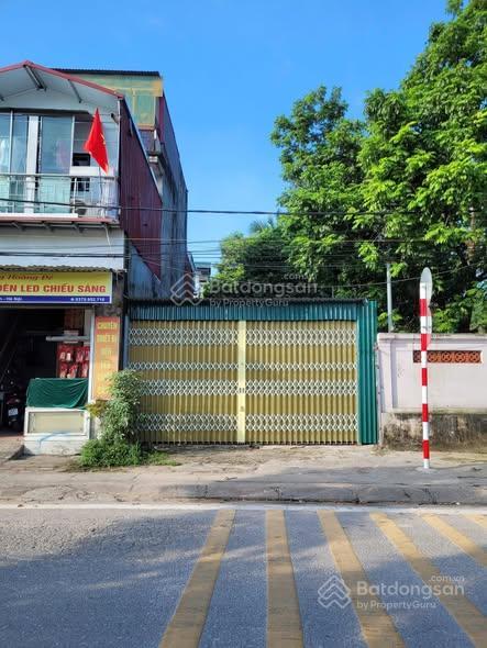 Cho thuê nhà tôn 150m2 mặt đường kinh doanh thạch bàn, long biên giá 12 triệu/tháng