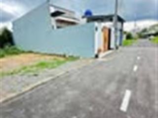 Đất kế trường thpt nguyễn công trứ, ngay trần văn ơn, an giang. đất 120m2 (6x20)/677tr. sổ riêng