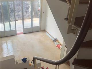 Cho thuê nhà ngõ Ngọc Hà,  30 m2* 4 tầng 2pn 3vs, 11 Triệu