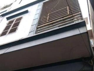 Cho thuê nhà Ngõ 148 Trương Định, 3.5 tầng x 30m2, 2 ngủ, 8 Triệu ở gia đình, nhóm ngoan