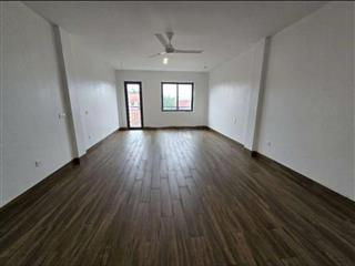 Cho thuê nhà khu Liền Kề 120 Vĩnh Tuy, 6 tầng x 60m2, thang máy, thông sàn kinh doanh