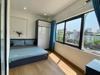 Cho thuê căn hộ thang máy ngõ 69 Vũ Tông Phan 1 CỌC 1, 2 phòng ngủ rộng, 1 khách, bếp
