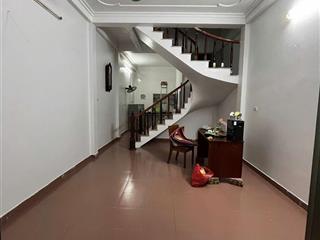 Cho thuê nhà nguyên căn 279 Lĩnh Nam, 50m2 - 3 tầng - 2 ngủ - 2 wc, 6,5tr / tháng