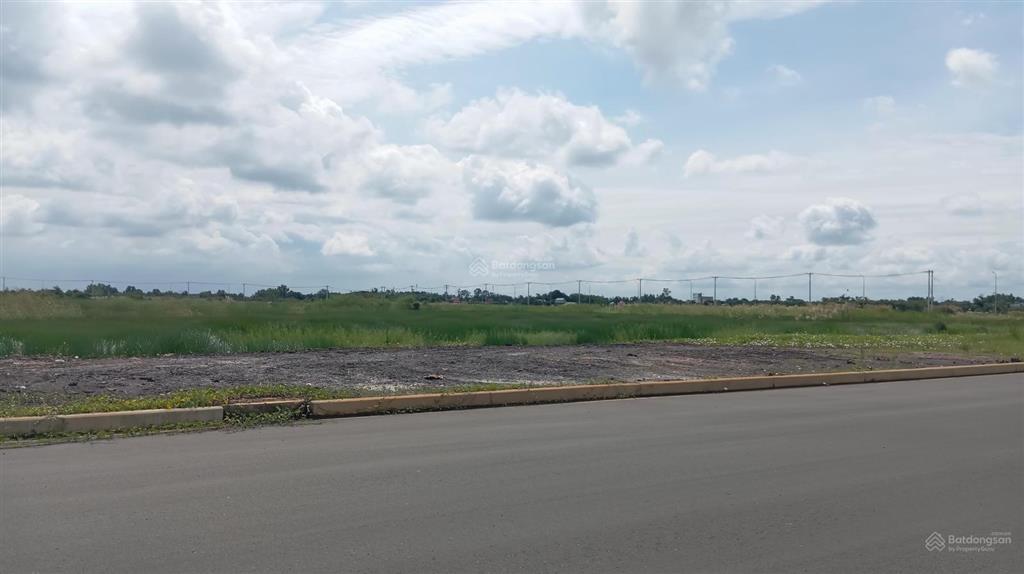 Bán đất 8ha trong kcn phú an thạnh, long an