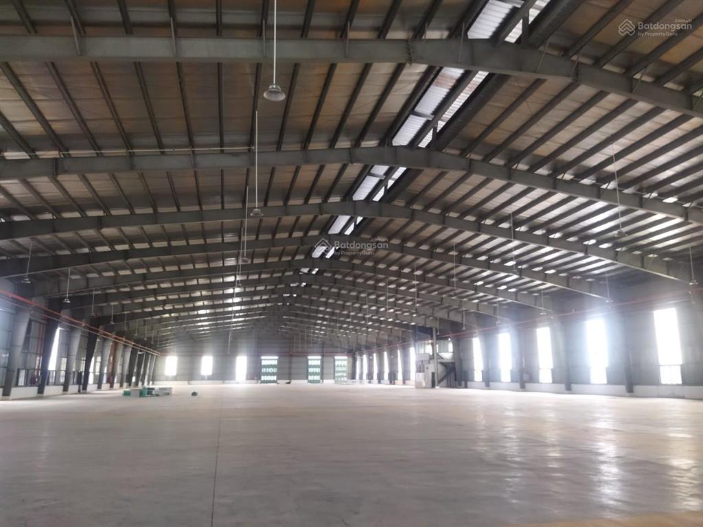 Cho thuê kho xưởng 2400m2 tại kcn long hậu long an
