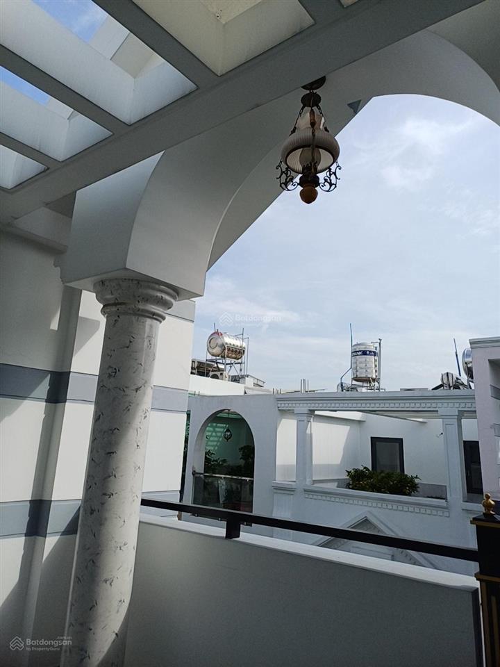 Bán nhà đường an dương vương, bình tân, 5 tầng, 4,5x12m, 5pn, 6wc, ô tô vào nhà. giá 6,7 tỷ