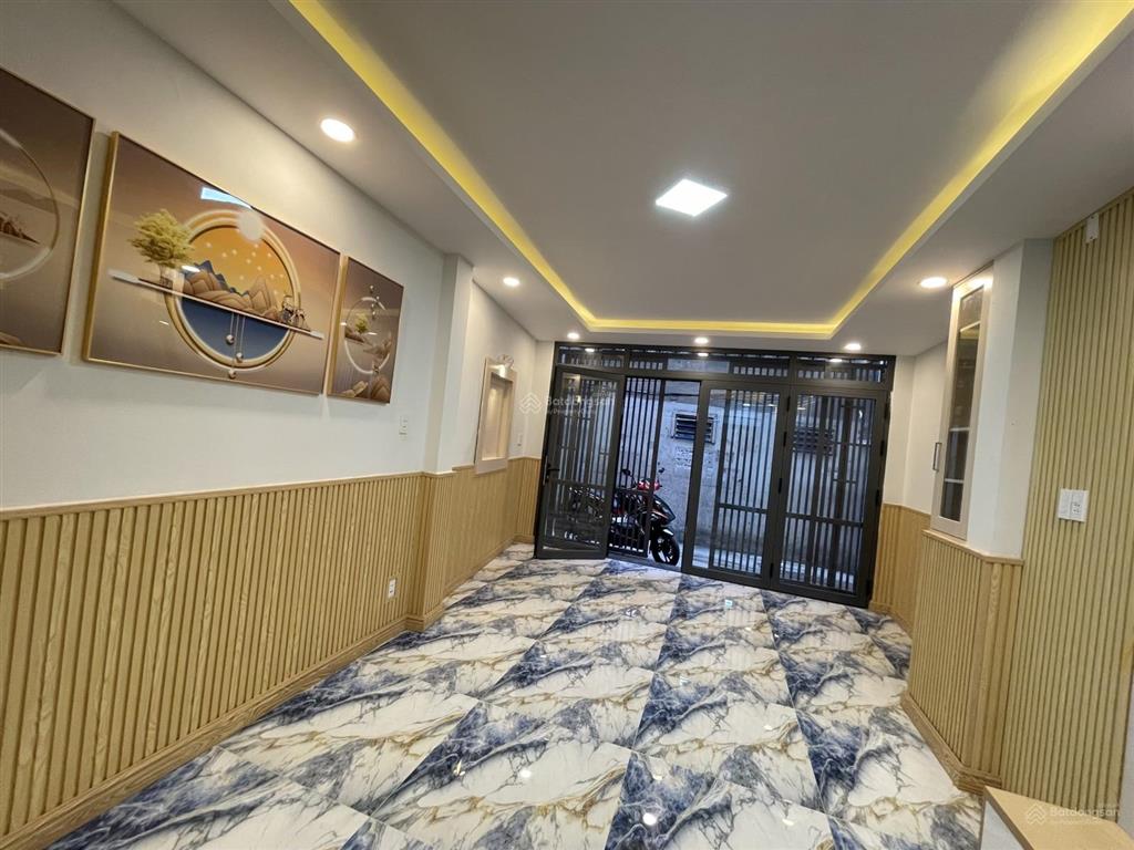 Nhà mới 4pn, 3 tầng 42m, hẻm thông dương bá trạc quận 8 chỉ 5,5 tỷ dọn vào ở ngay.xem nhanh