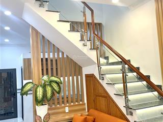 Nhà đẹp giá rẻ mới dọn vào ở ngay, phạm thế hiển, quận 8  2pn, sổ riêng chỉ nhỉnh 4 tỷ