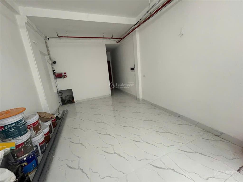 Chỉ 215tr có ngay ccmn 6 tầng có thang máy doanh thu 50tr/tháng lê quang đạo  vip  hiếm