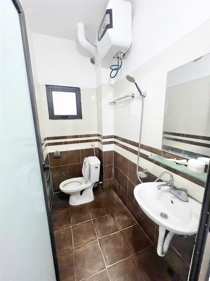 Bán tòa nhà 7 tầng thang máy  mỹ đình  doanh thu 1,5 tỷ/năm  115m2 chỉ 200tr/m2