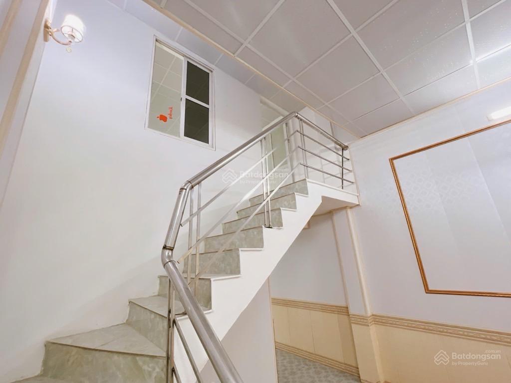 Bán nhà 3 tầng mai đình, sóc sơn gần khu cn nội bài. dt 58m2,mt 4.1m, ô tô đỗ cửa,nở hậu giá 2.8 tỷ