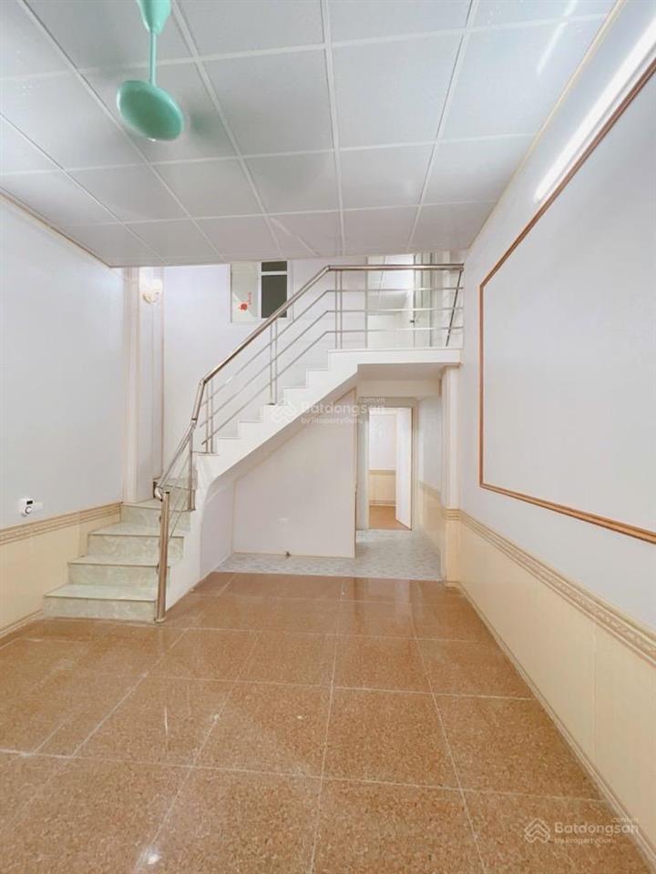 Bán nhà 3 tầng mai đình, sóc sơn gần khu cn nội bài. dt 58m2,mt 4.1m, ô tô đỗ cửa,nở hậu giá 2.8 tỷ