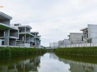 Bán biệt thự compound, an ninh 24/7, có bể bơi, dt 443m2, view sông cổ cò  liền kề sân gold brg