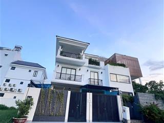 Bán đất nguyễn hoàng, an phú, quận 2.dt 12x 15.giá 32 tỷ.vị trí siêu đẹp giá siêu hời chỉ 190tr/m2
