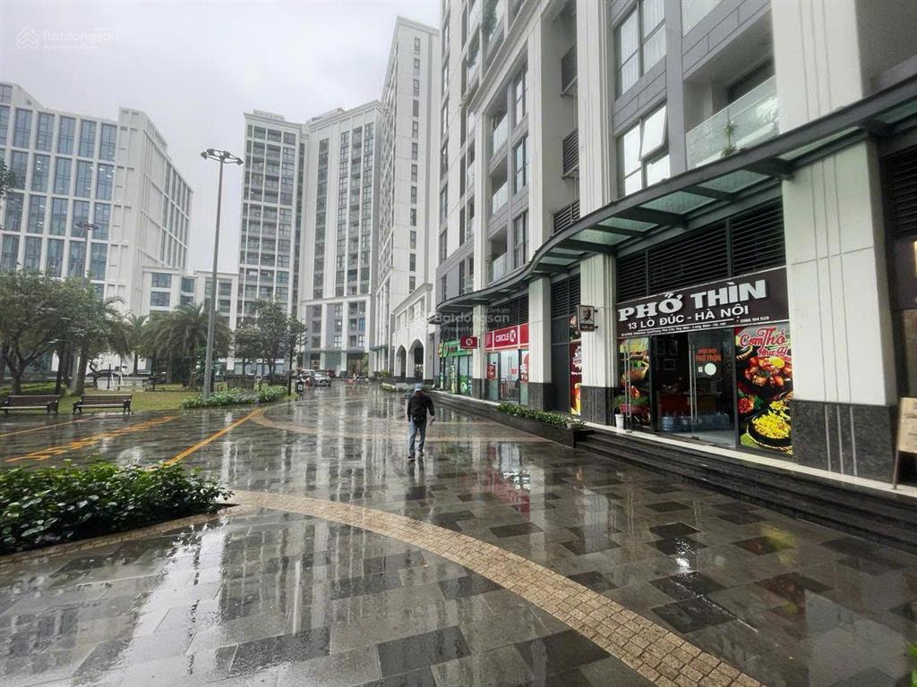 Bán gấp shophouse 155m  1 tầng  2 mặt tiền 8m  vinhomes symphony, long biên chỉ 29 tỷ