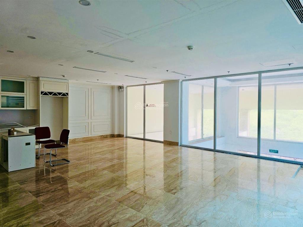 Toà nhà mặt phố ngọc thụy 68tỷ, 234m2, 8t thang máy, vị trí đắc địa kinh doanh, văn phòng