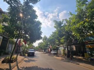 Bán gấp biệt thự view đẹp tại khu nhà ở thạch bàn, 29 tỷ, 130m2