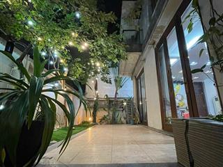 Kiệt tác biệt thự thự hoàng thế thiện việt hưng long biên. 303m2, 4tầng 80tỷ, do kts thiết kế