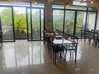 Văn phòng xuân đỉnh 140m2 thang máy giá 12tr/th