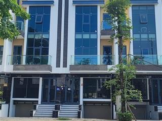 Bán nhà liền kề 90m2, 5,5 tầng, thang máy, giá 14.8 tỷ nhận nhà ngay tại kdt thanh hà mường thanh