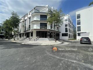 Bán nhà liền kề, lô góc víp chỉ nhỉnh 20 tỷ, 5,5 tầng kinh doanh,vew công viên thanh hà mường thanh