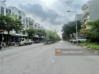Bán nhà liền kề kđt thanh hà, 90m2, full nội thất, thang máy, chỉ 17.5 tỷ( bao sang tên)