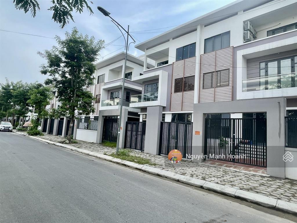 Bán biệt thự song lập vip khu a2.2 thanh hà  gần sân golf, giá chỉ 93 triệu/m